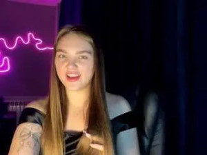 Enjoy watching this uncensored video called Miavargas Cam porn model from camsoda