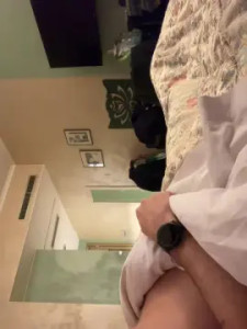 View the complete video named Mike93xxxm, 32 years old, male