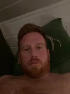 Play the hardcore scene called Gingerbaby0, 32 years old, male