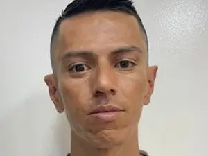 View this uncut video named andydwels777, 20 years old, brunette hair male