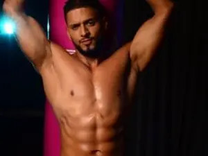 View full clip of RiogaMaster, 24 years old, brunette hair male