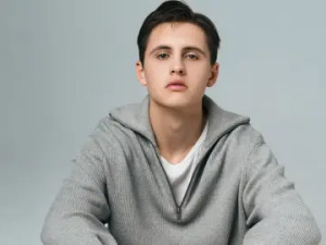 Enjoy watching hardcore clip named JefreyCarter, 20 years old, brown hair male