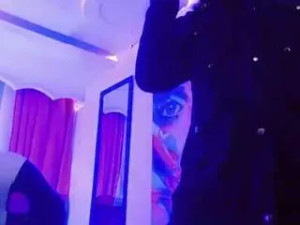 Watch uncensored movie called shantalldior7, trans