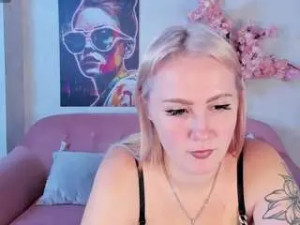 Play the uncut clip titled Joyce-howard Cam porn model from camsoda