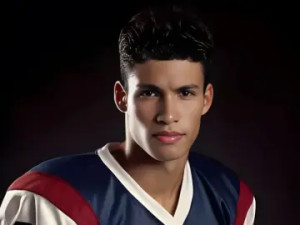 Stream the uncut video of DavidGrey, 28 years old, brunette hair male