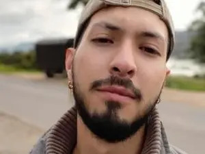 Watch the uncensored scene titled MRFRANCO_VC, 23 years old, brunette hair male