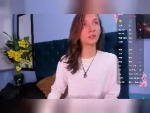 Enjoy watching this uncut clip called FelixNelson, brown hair trans
