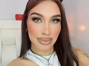 Watch the HD video of BelovedChain019, 20 years old, brunette hair trans