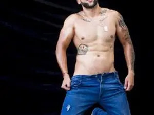 Stream this full clip of Erickblake, 27 years old, brunette hair male