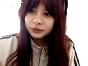 View this complete movie of Sharlenecienfuegos Cam porn model from camsoda