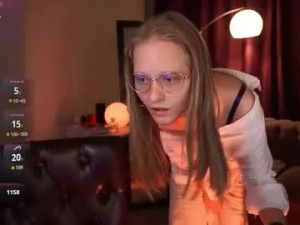 Enjoy watching the uncut clip named Opheliajoyce Cam porn model from chaturbate