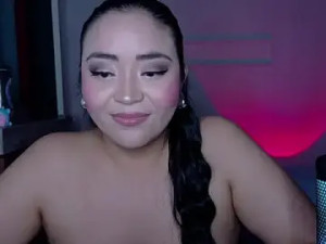 Enjoy watching the complete scene named MyHoneyFrida Cam porn model from stripchat