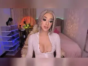 Watch the HD movie of YourDreamGoddess, brunette hair trans