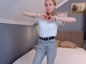 Stream uncut video of Patsy_lewis Cam porn model from chaturbate