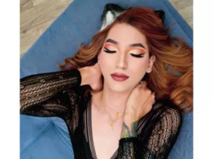 View complete video titled JuliannaRicci, 29 years old, brown hair trans