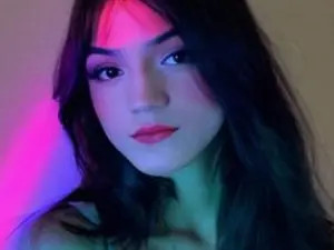 Play complete video of Nefera_Nox, 18 years old, brunette hair trans