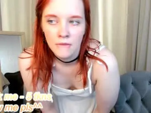 View the complete scene called Mollyspirens Cam porn model from chaturbate