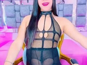 Watch this complete video titled CandaceQueenn, 22 years old, brown hair trans