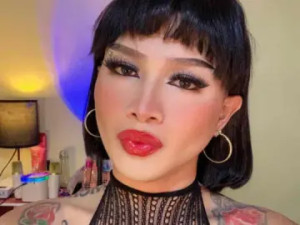 Enjoy watching complete video named DazzlingRosalXX, 21 years old, brown hair trans