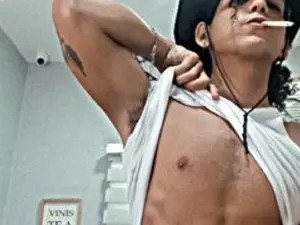 Watch full movie named cummasterandy, brunette hair male