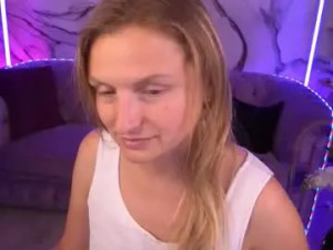 Stream this full scene of Samantarise Cam porn model from chaturbate