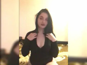 View the uncensored scene named Aliska22 Cam porn model from bongacams