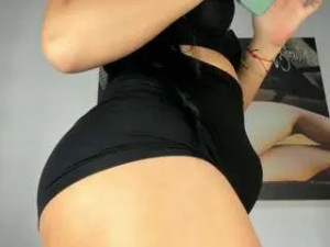 Play full movie titled loren-baker, trans