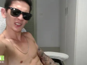 Play the uncensored video of rustynf1tz, 32 years old, male