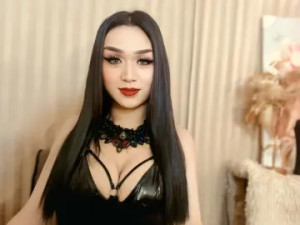 Enjoy watching uncensored video of AthasiaBlaire, 21 years old, brunette hair trans
