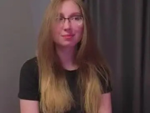 Watch complete scene named Oliviavele Cam porn model from chaturbate