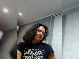 Stream this complete scene named Alenka86801 Cam porn model from bongacams