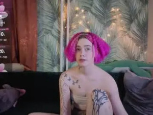 View the uncut video called Emi_loove Cam porn model from chaturbate