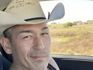 View the HD video named CountryJoe, male