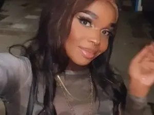 Enjoy watching full clip of ariixxx, 20 years old, brunette hair trans