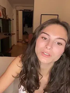 Watch the full video called SophiiaStarr Cam porn model from stripchat