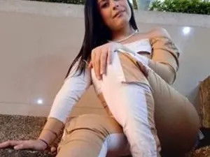 Watch uncut clip titled AdaraaCox, 27 years old, blonde hair trans