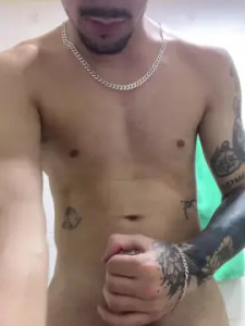 Play the uncensored scene of 69magrinsexy, 23 years old, male