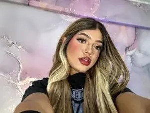 Stream this complete video called meizquinheiss, 21 years old, brunette hair trans