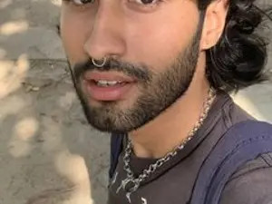 Play the uncut scene titled MilanZairre, 19 years old, brunette hair male