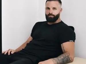 Stream the HD scene called Lothbrok, 31 years old, brown hair male