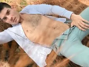 Enjoy watching full clip called Grayson_owen, 29 years old, brunette hair male