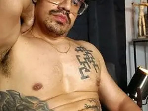 Stream the hardcore clip named PabloArena, 33 years old, brunette hair male