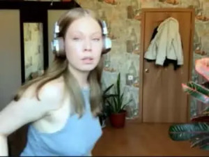 Play this uncensored scene of Keiralaviola Cam porn model from chaturbate