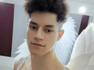 Play this complete movie called wolfansky, 20 years old, brunette hair male