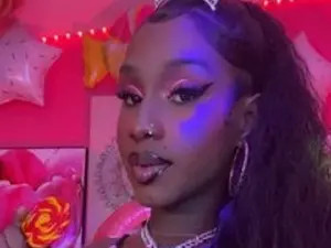 Stream this uncut video called KANDYEBONYY, 19 years old, brunette hair trans