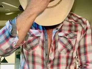 Play this full clip titled MisterDilf, 47 years old, blonde hair male