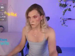 Stream the full clip named vulgar_wife, trans