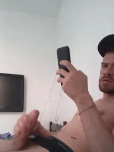 Stream complete clip called xxlucasfelippe, 30 years old, male