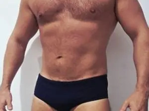 Stream HD video named Beardhotman, 32 years old, brown hair male