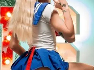 Enjoy watching uncut video titled rachellcolliins, 19 years old, blonde hair trans